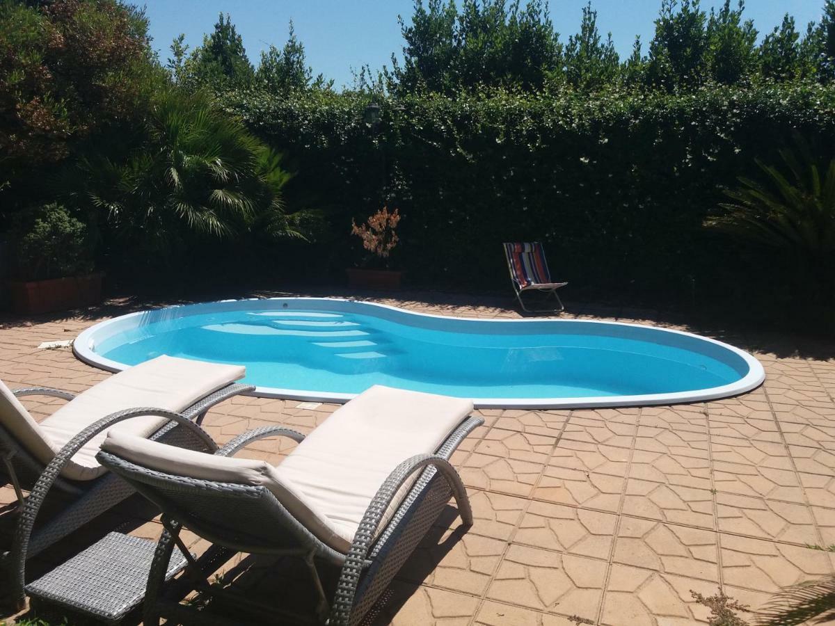 L'Affittacamere Nel Parco "Appia Antica" - Piscina A Uso Ospiti Róma Kültér fotó