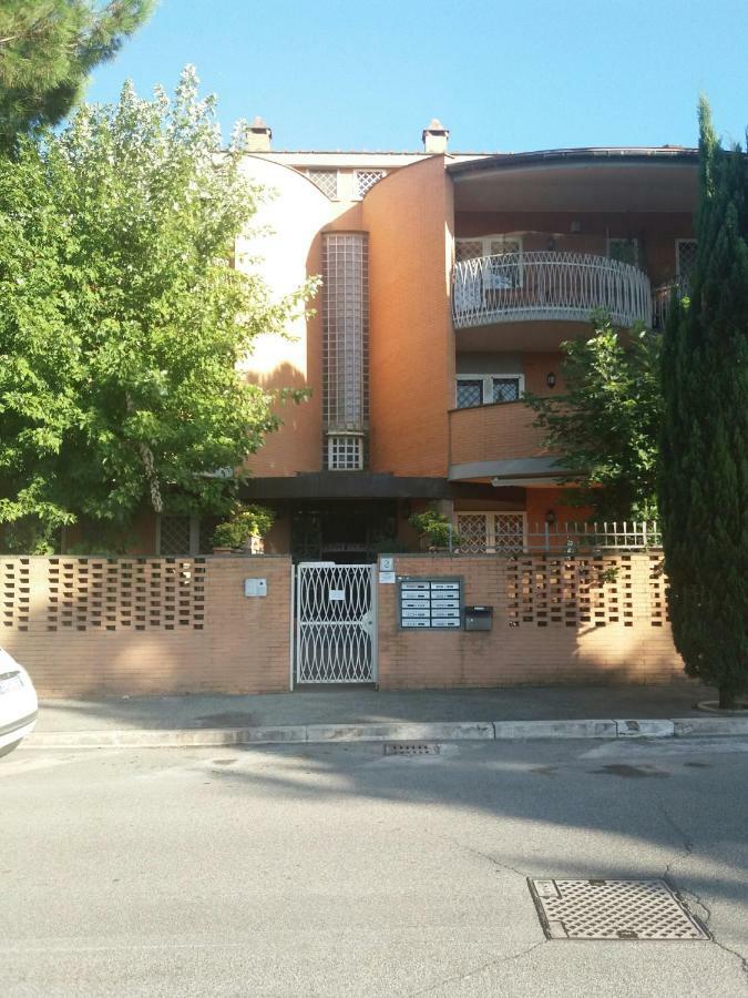 L'Affittacamere Nel Parco "Appia Antica" - Piscina A Uso Ospiti Róma Kültér fotó